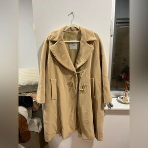 Tan Wool Coat from Italy Size L